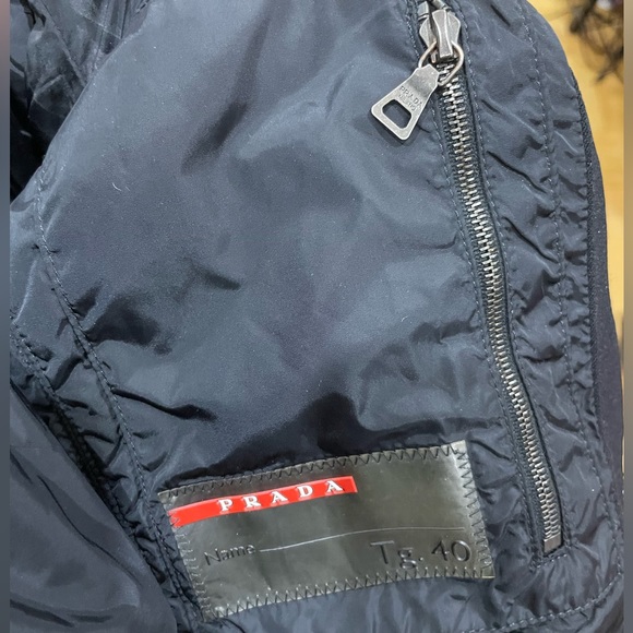 Prada coat size 40 - Picture 5 of 5